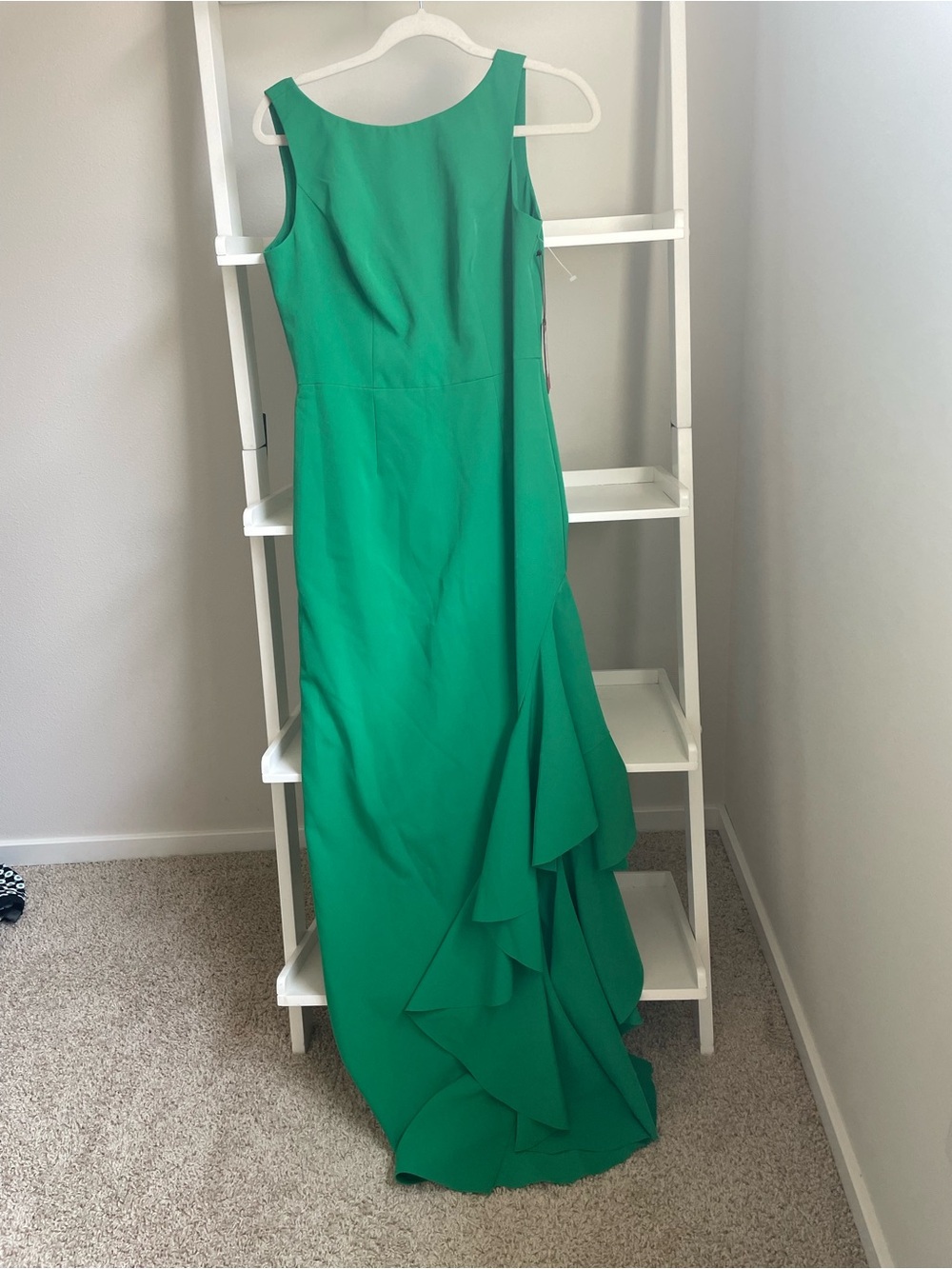 Vince Camuto Emerald Green Sleeveless Ruffle Maxi Dress